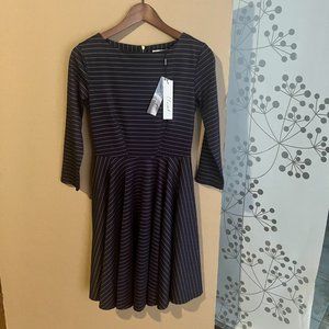 NWT Closet London Size 6 Jersey Skater Navy Stripe Dress